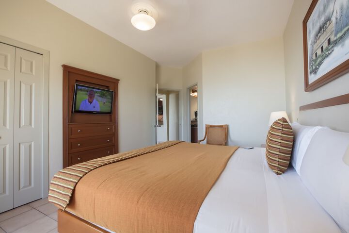 Room 12 of 90