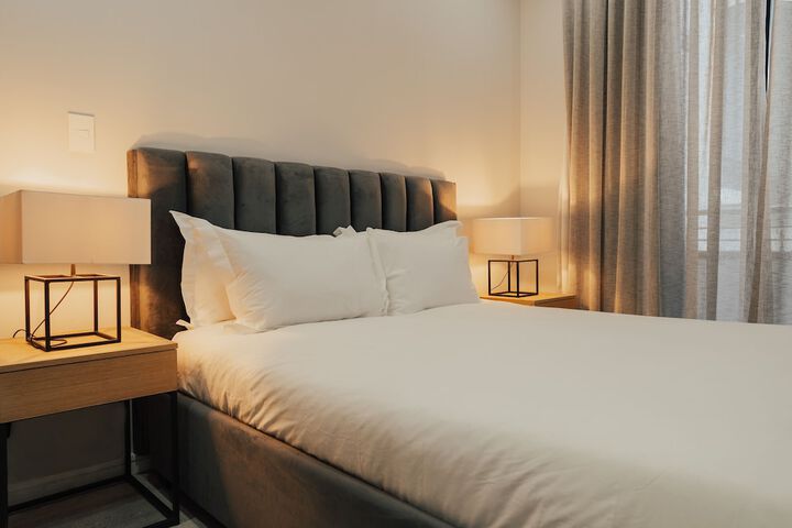 Room 6 of 60