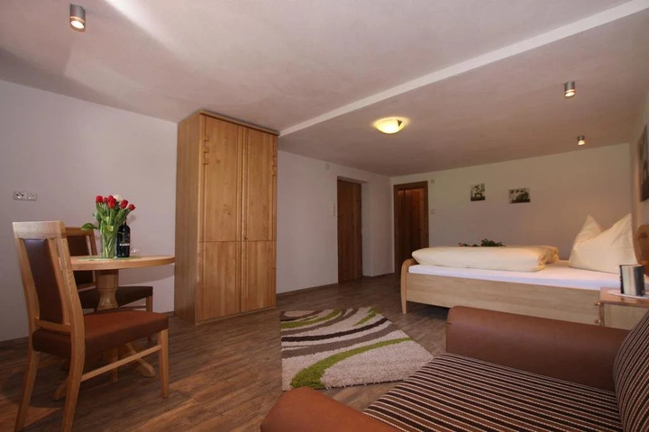 Room 3 of 14