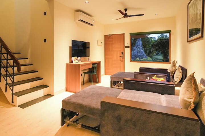 Room 12 of 88