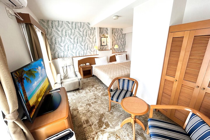 Room 20 of 97