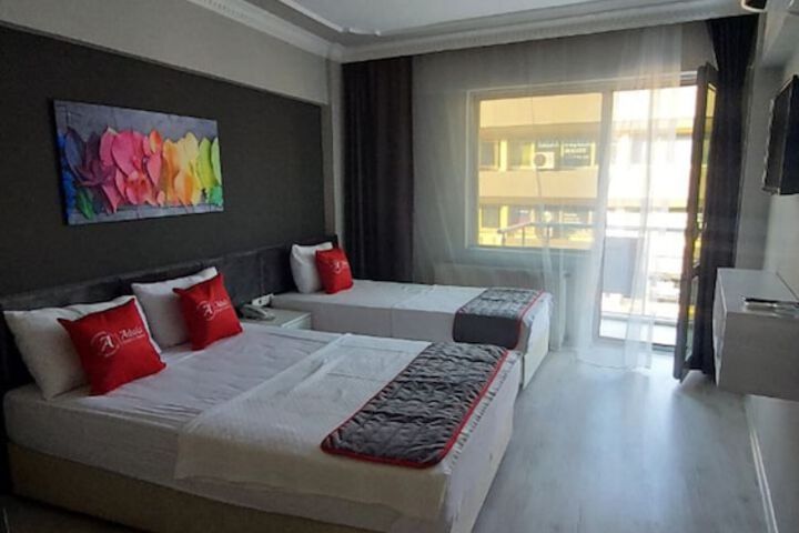 Room 13 of 53