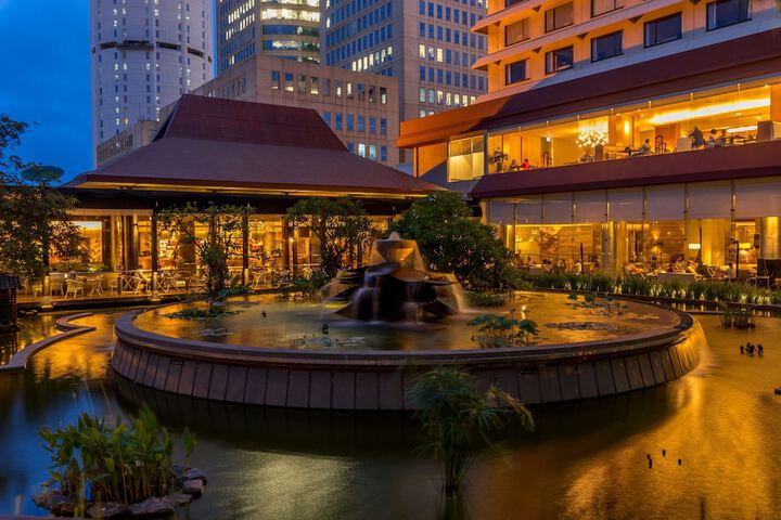 Hotel Exterior 124 of 134