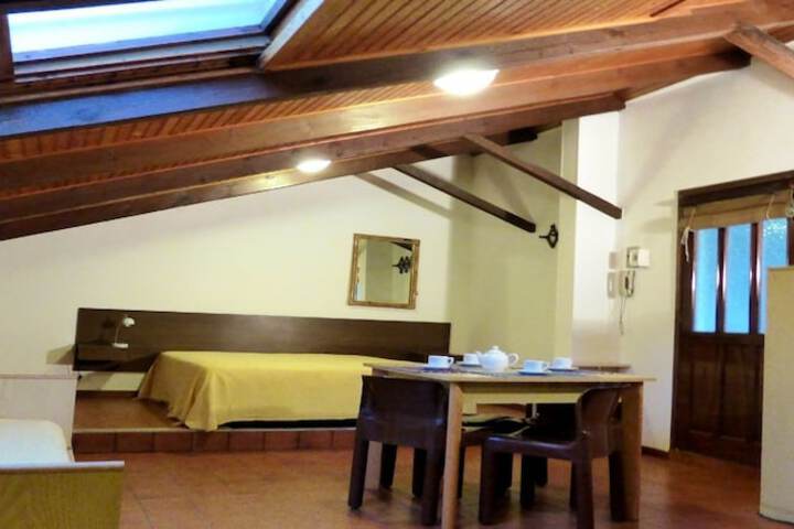 Room 12 of 46