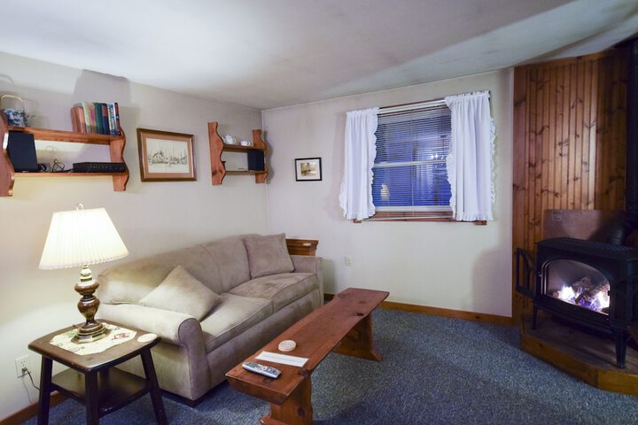 Room 30 of 46