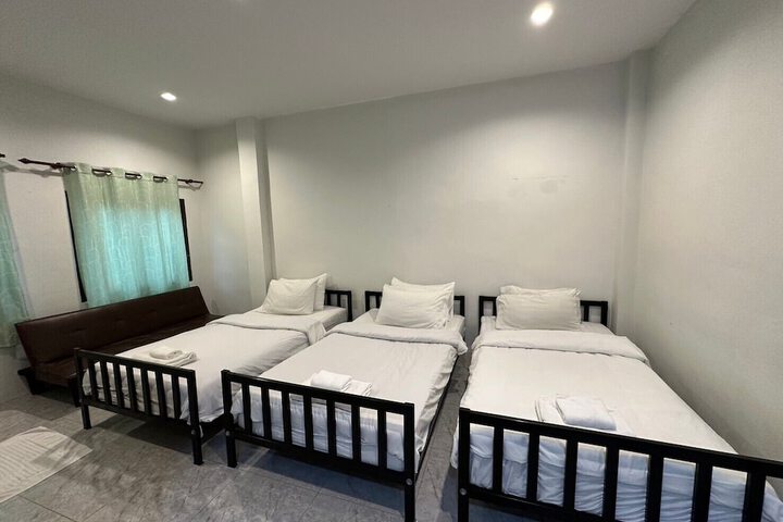 Room 47 of 99