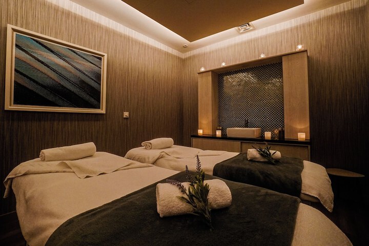Spa 53 of 86
