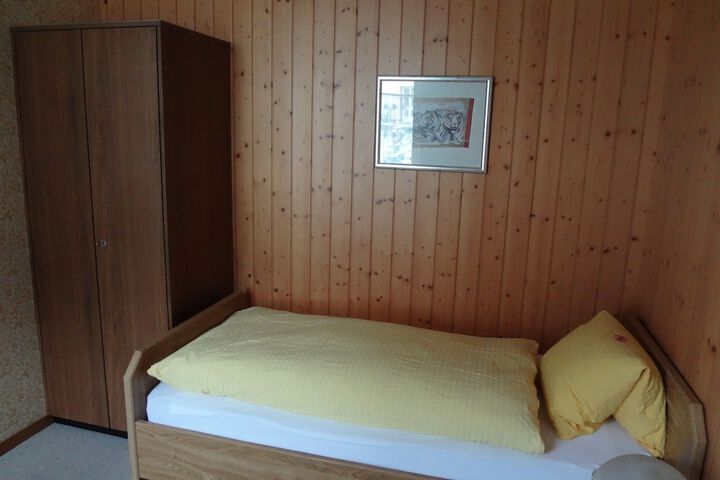 Room 80 of 120