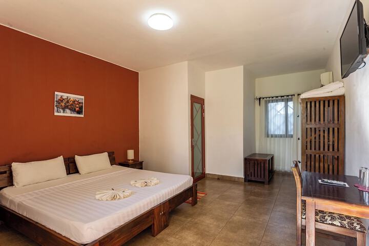 Room 14 of 41