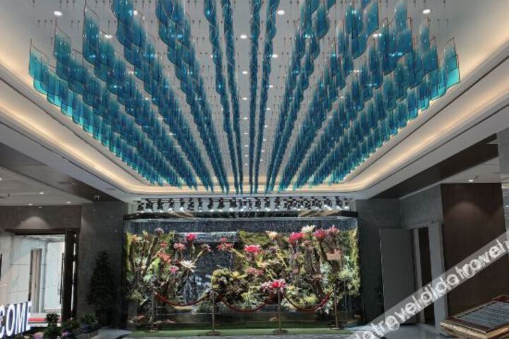 Hotel Interior 6 of 9
