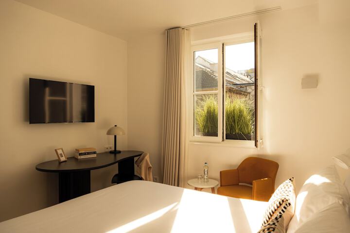 Room 18 of 61