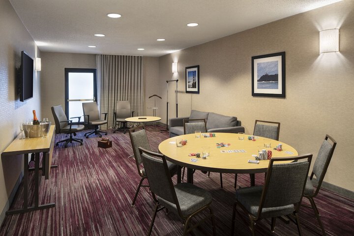 Meeting facility