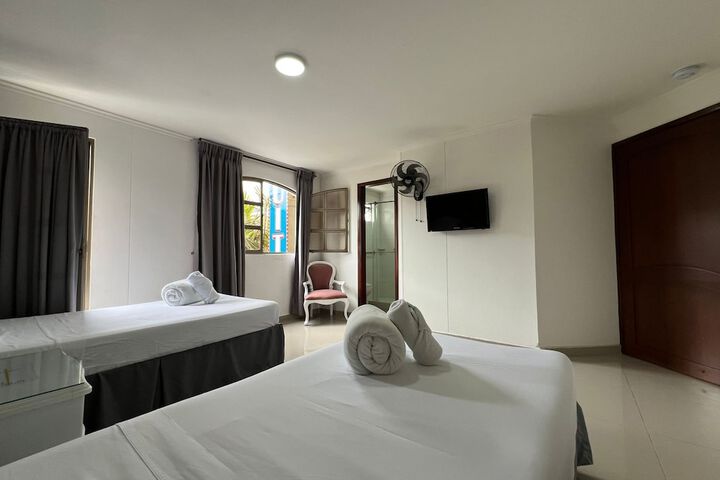 Room 37 of 61