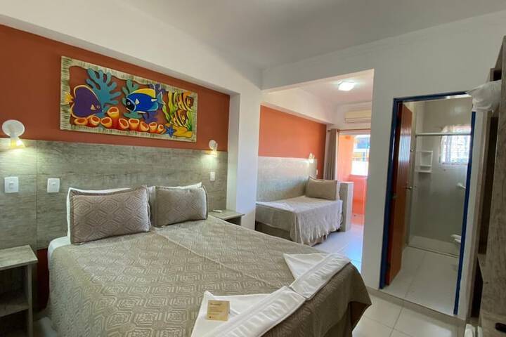 Room 16 of 193