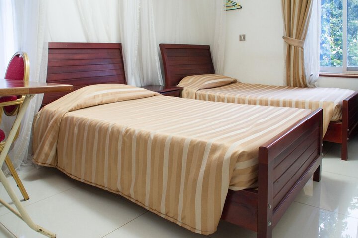 Room 19 of 32