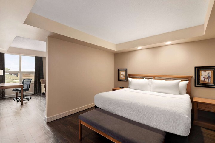 Room 28 of 55