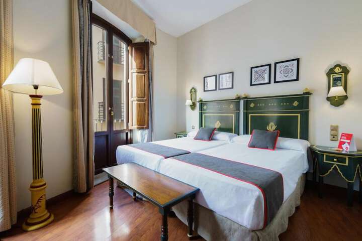 Room 40 of 59