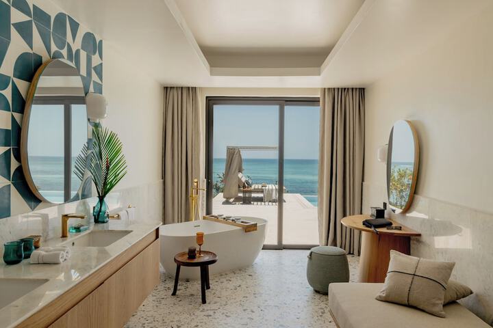 Room 50 of 181