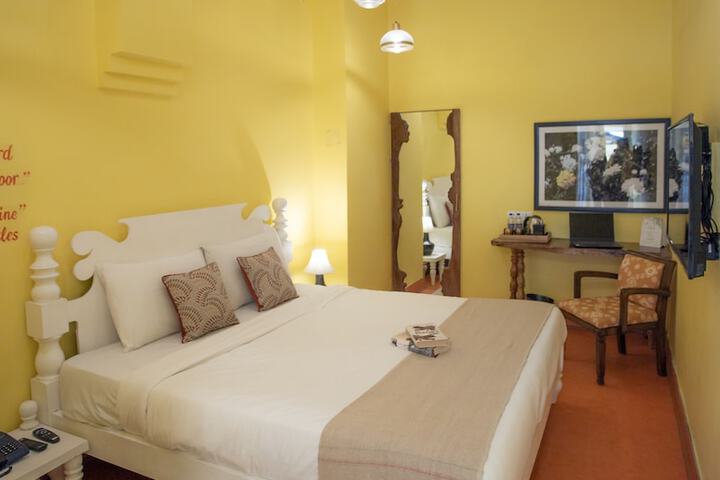 Room 16 of 70