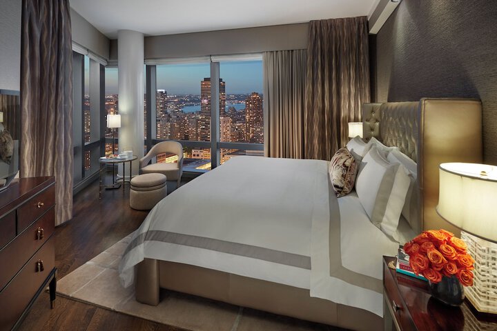 Room 25 of 95