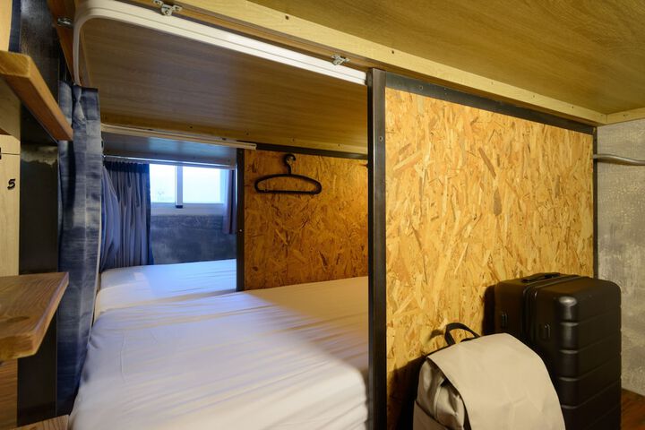 Room 22 of 81