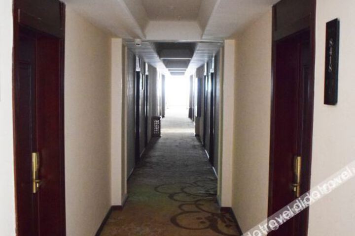 Hotel Interior 19 of 37