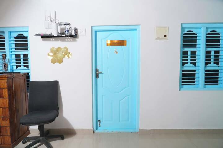 Room 29 of 53