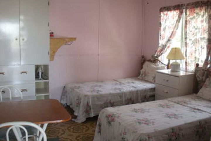 Room 12 of 34