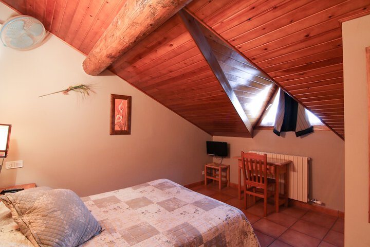 Room 3 of 57