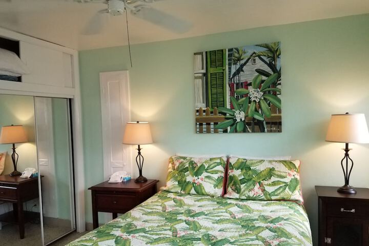 Room 21 of 218