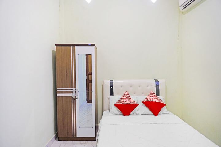 Room 15 of 27