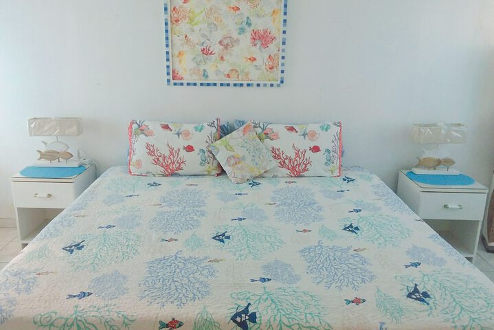 Room 10 of 48