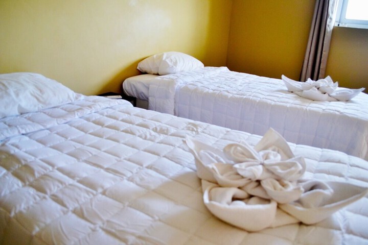 Room 4 of 22