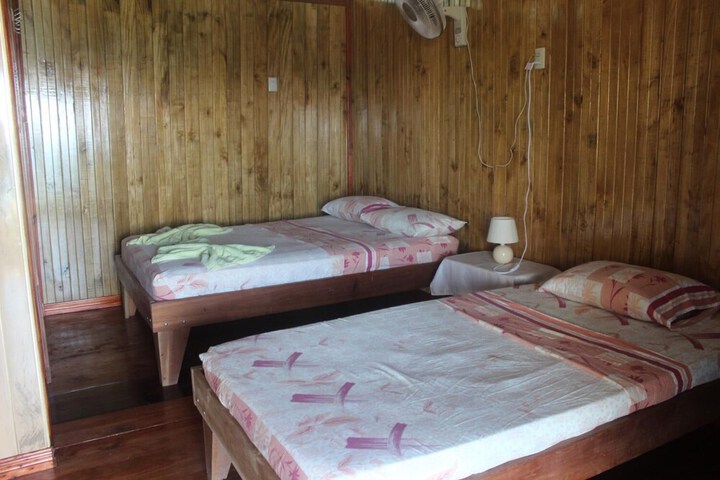 Room 12 of 44