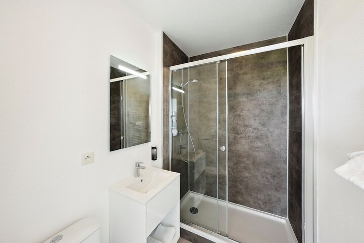 Clean Restrooms