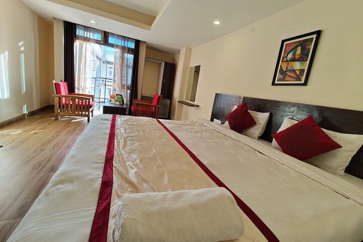 Room 42 of 57