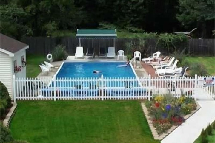 Pool 44 of 57