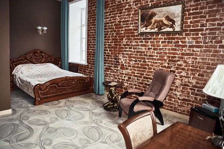 Room 26 of 42