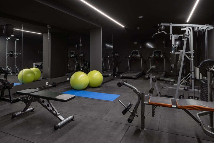 Health and Fitness 140 of 214