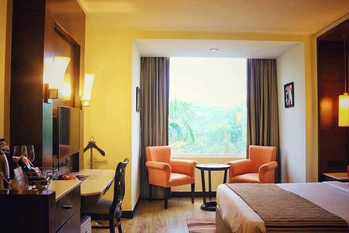 Room 17 of 52