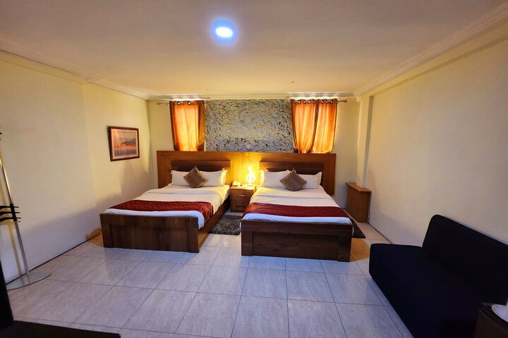 Room 35 of 64