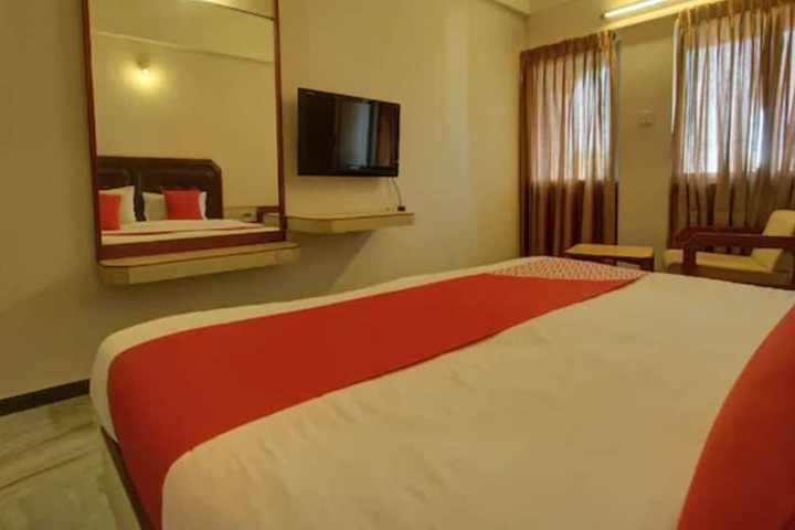 Room 14 of 38