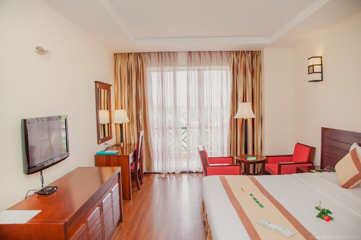 Room 13 of 43