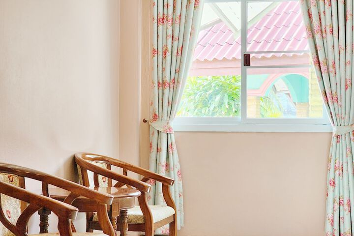Room 90 of 152