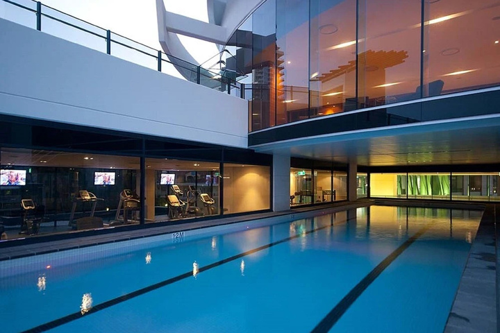 Pool 17 of 36