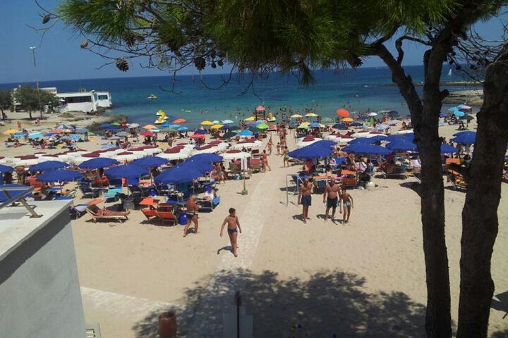 Beach 5 of 14