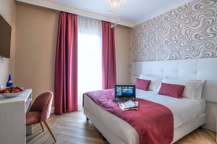 Room 18 of 50
