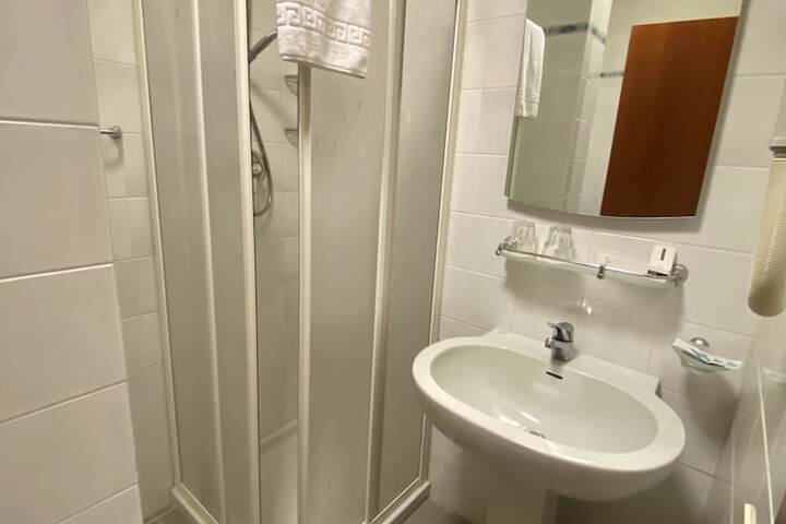 Clean Restrooms