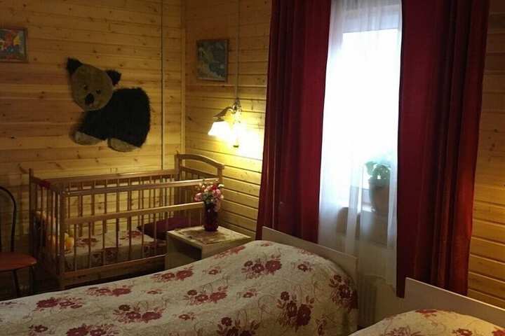 Room 35 of 46