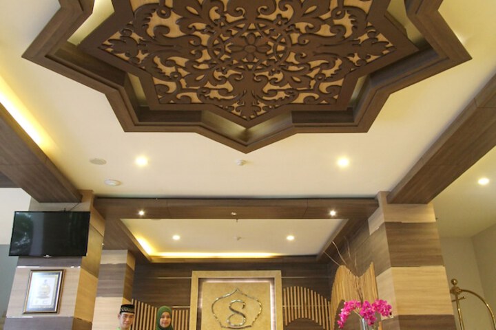 Hotel 2 of 51